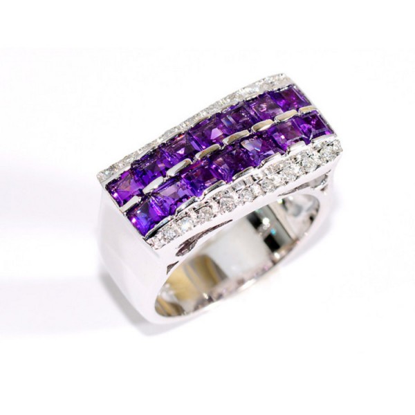 Juwelier Wittig Ring 56 - Weißgold 750 - Amethyst - Brillanten / PDDF 230