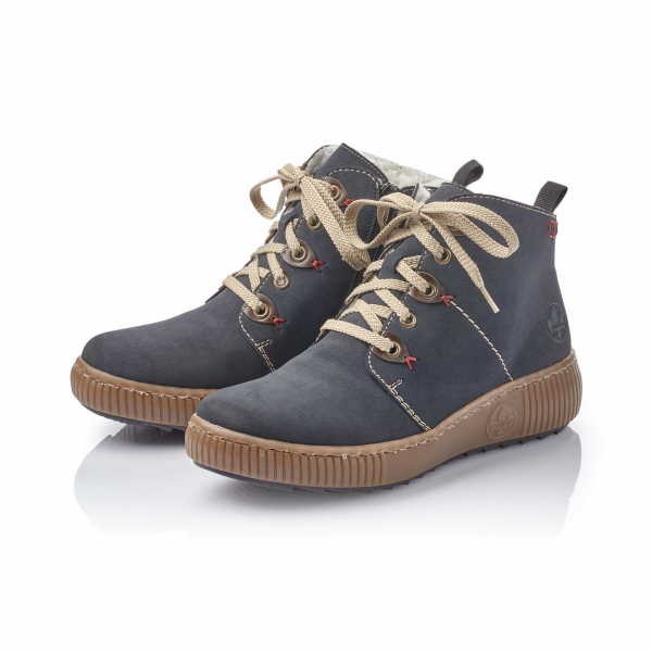 Schnürstiefel